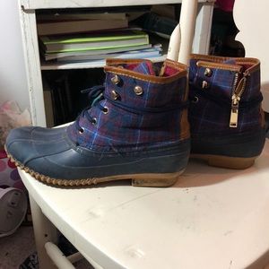 Tommy Hilfiger Duck Boots